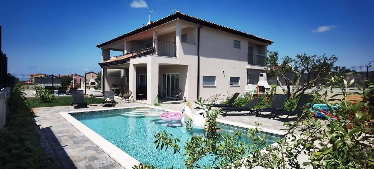 Casa Doria Villa Novigrad  0*, Novigrad (Istria)